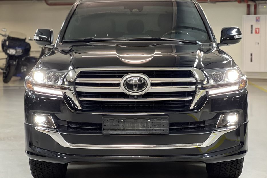 Продам Toyota Land Cruiser 200 Executive Lounge  2020 года в Киеве