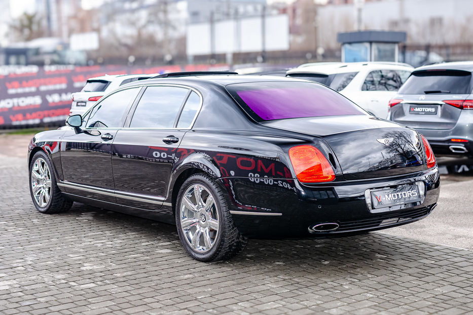 Продам Bentley Flying Spur 2007 года в Киеве