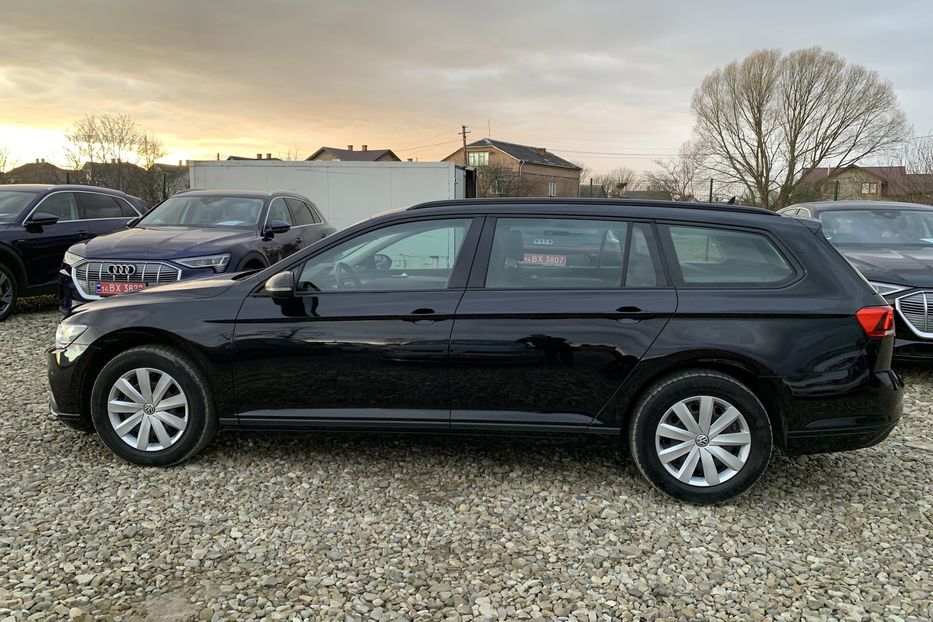 Продам Volkswagen Passat B8 150к.с. Підігрів керма,Камера 2020 года в Львове