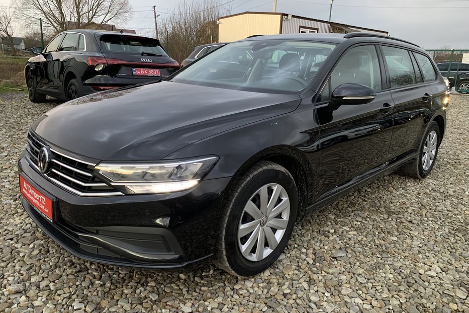 Продам Volkswagen Passat B8 150к.с. Підігрів керма,Камера 2020 года в Львове