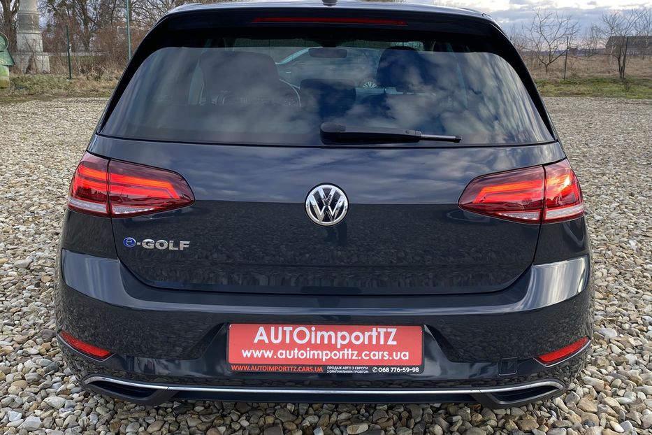 Продам Volkswagen e-Golf 35.8 kWh FULL LED,Камера,Круїз 2020 года в Львове