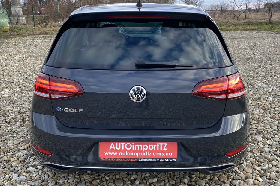 Продам Volkswagen e-Golf 35.8 kWh FULL LED,Камера,Круїз 2020 года в Львове