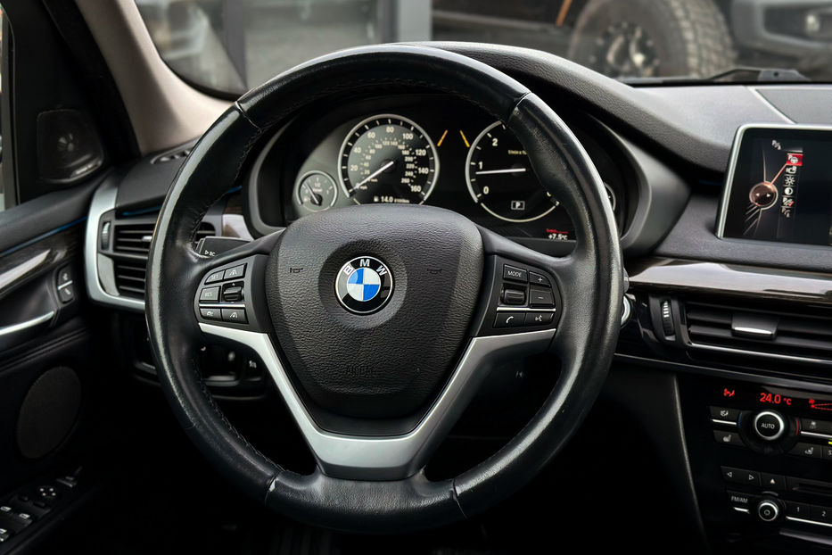 Продам BMW X5 2015 года в Черновцах