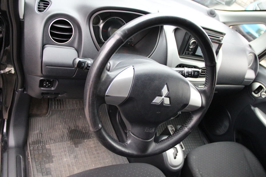 Продам Mitsubishi i-MiEV 16 кВт 2011 года в Одессе