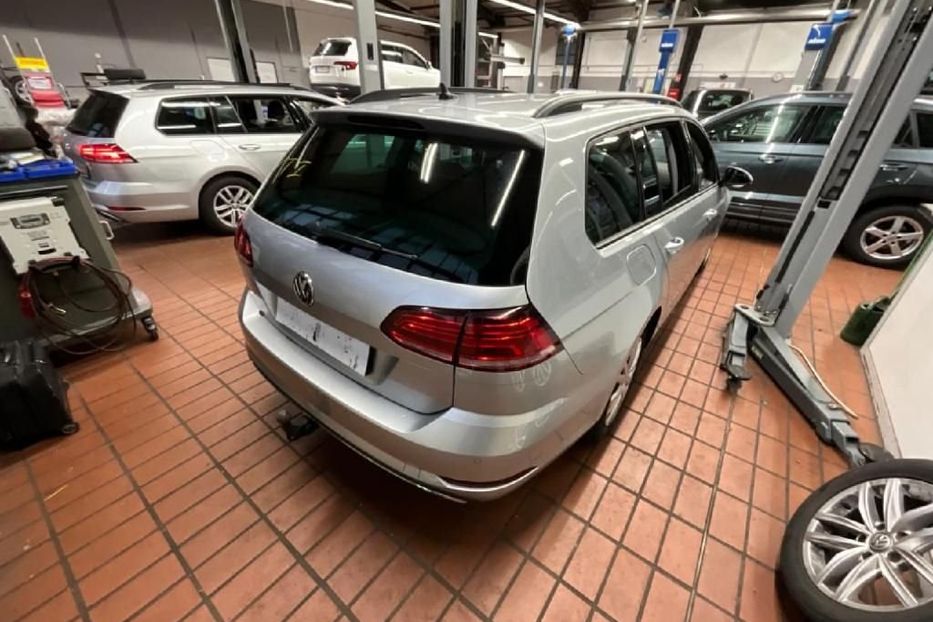 Продам Volkswagen Golf VII  Comfortline 2.0 TDI BlueMotio 2020 года в Львове