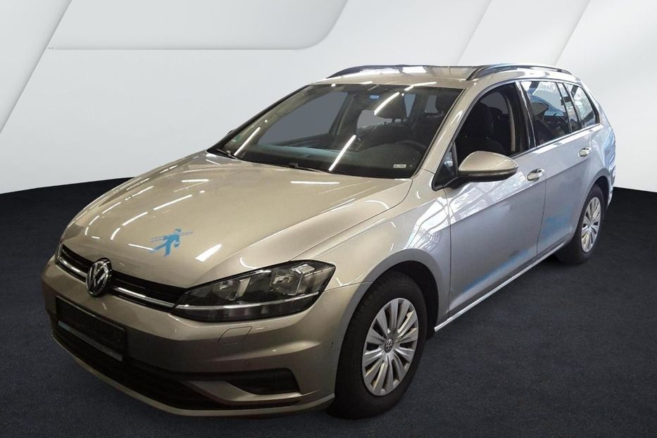 Продам Volkswagen Golf VII 1.6 TDI 85kW 7-Gang DSG 2019 года в Львове