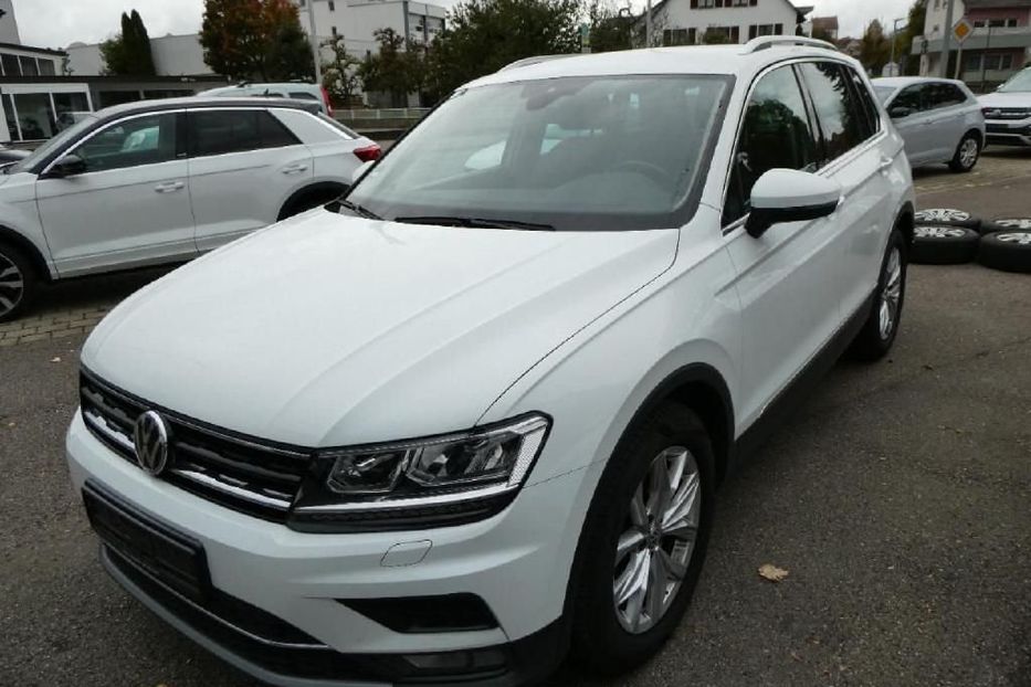 Продам Volkswagen Tiguan Highline 4Motion 2.0 TDI 140kW 2019 года в Львове