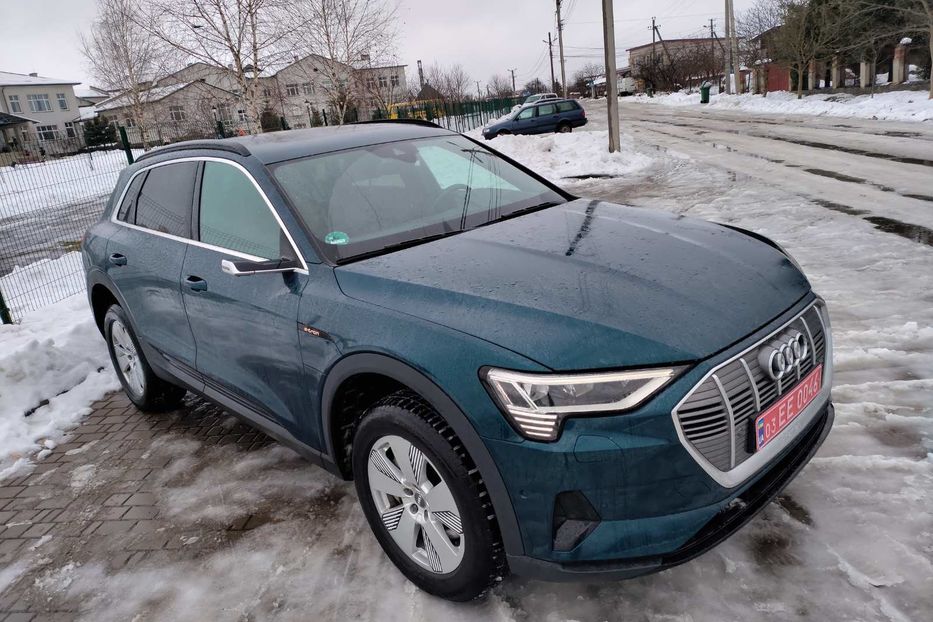 Продам Audi E-Tron 2019 года в Львове