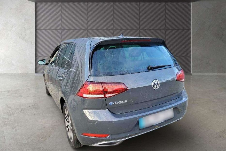 Продам Volkswagen e-Golf Comfortline electric 100kW 2020 года в Львове