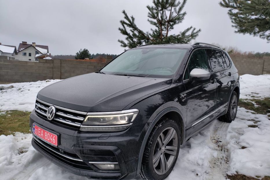 Продам Volkswagen Tiguan Allspace Highline 4Motion 176k 2019 года в Львове