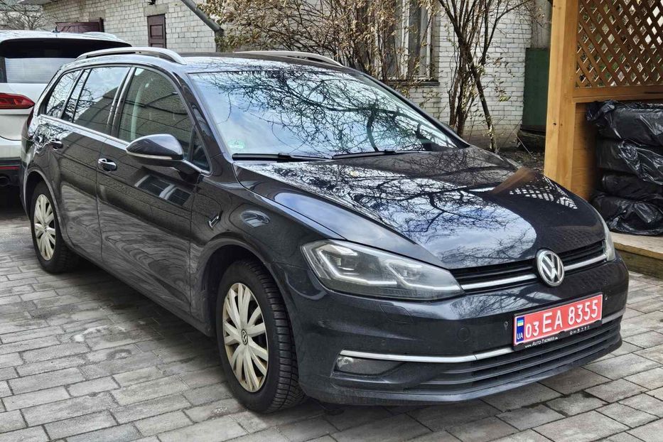 Продам Volkswagen Golf VII Highline 2.0 TDI BlueMotion 2020 года в Львове