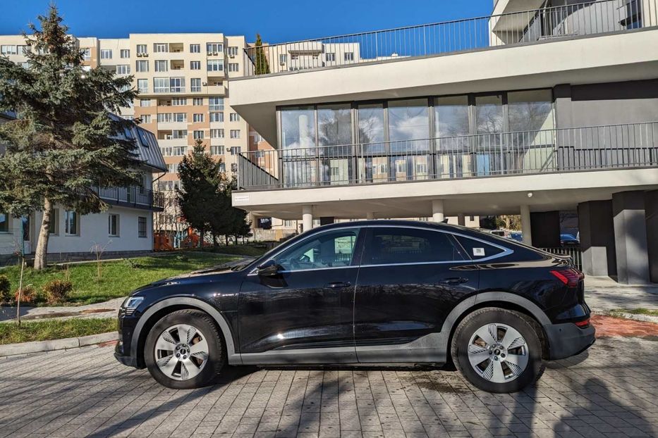 Продам Audi E-Tron Sportback 50 230kW 2021 года в Львове