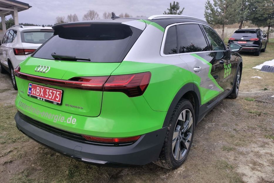 Продам Audi E-Tron quattro 50 230kW 2019 года в Львове