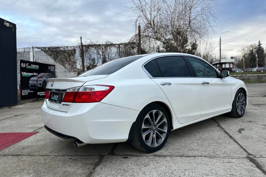 Продам Honda Accord Sport 2015 года в Черновцах