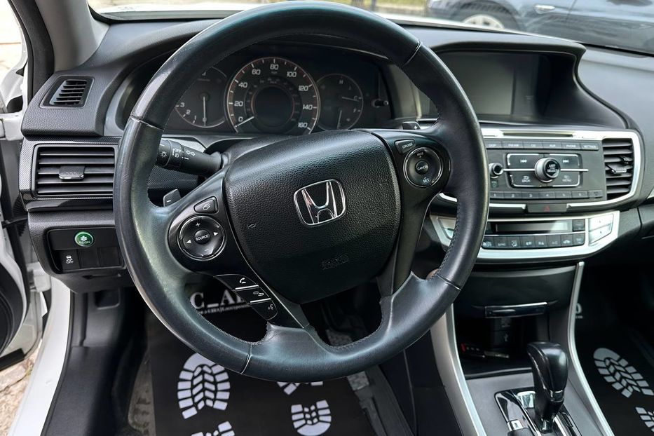 Продам Honda Accord Sport 2015 года в Черновцах