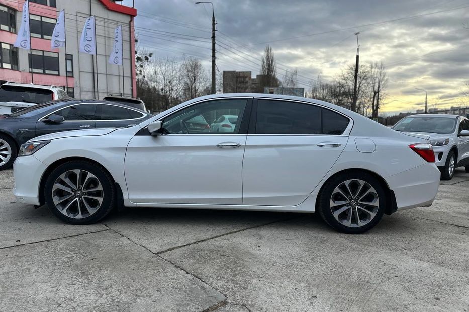 Продам Honda Accord Sport 2015 года в Черновцах