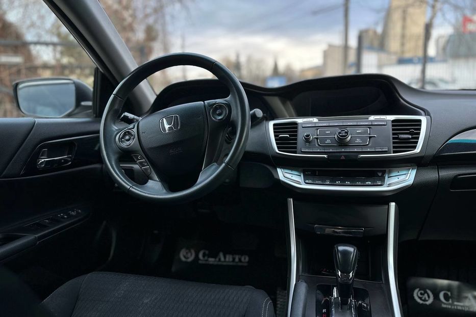 Продам Honda Accord Sport 2015 года в Черновцах