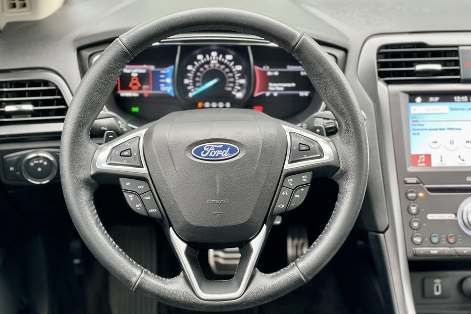 Продам Ford Fusion Titanium 2016 года в Одессе