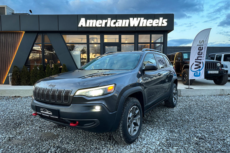 Продам Jeep Cherokee TRAILHAWK 2020 года в Черновцах