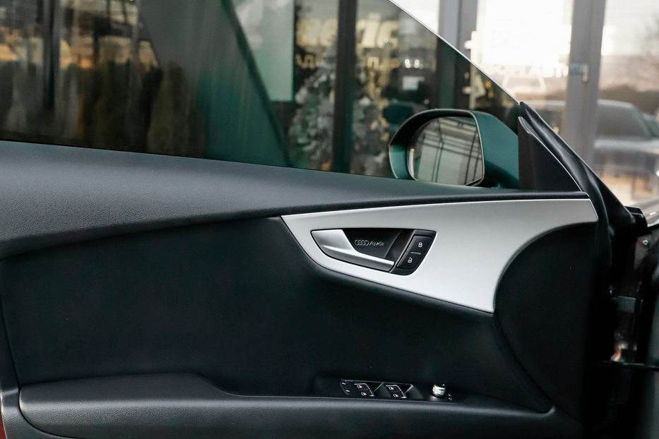 Продам Audi A7 Sportback 2015 года в Черновцах