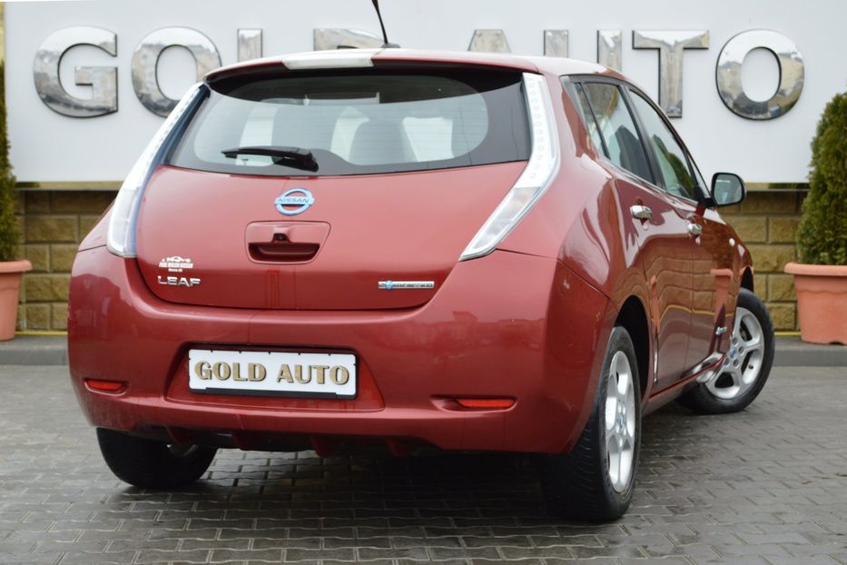 Продам Nissan Leaf 2011 года в Одессе