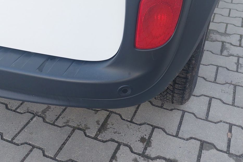 Продам Renault Kangoo пасс. maxi Z.E 2020 года в Ровно