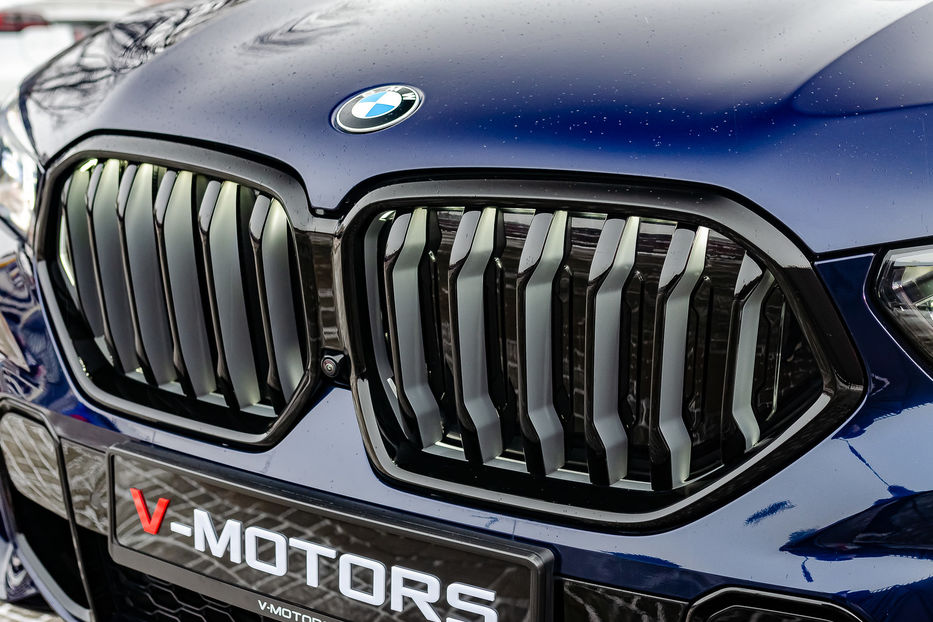 Продам BMW X6 30d Xdrive 2022 года в Киеве