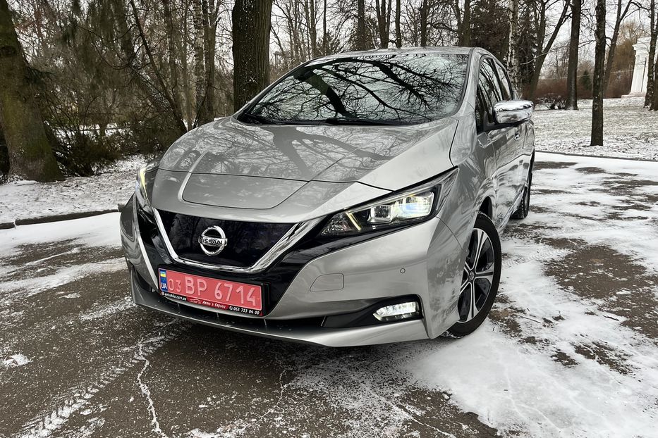 Продам Nissan Leaf TEKNA 40 KW BOSE 2018 года в Житомире