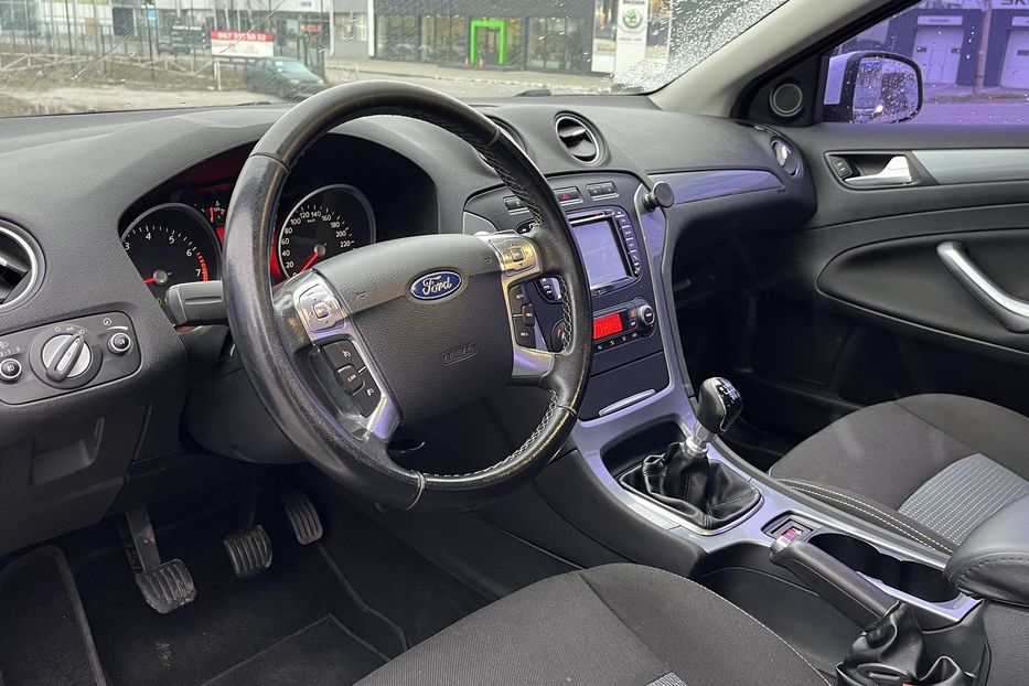 Продам Ford Mondeo Oficial 2012 года в Николаеве