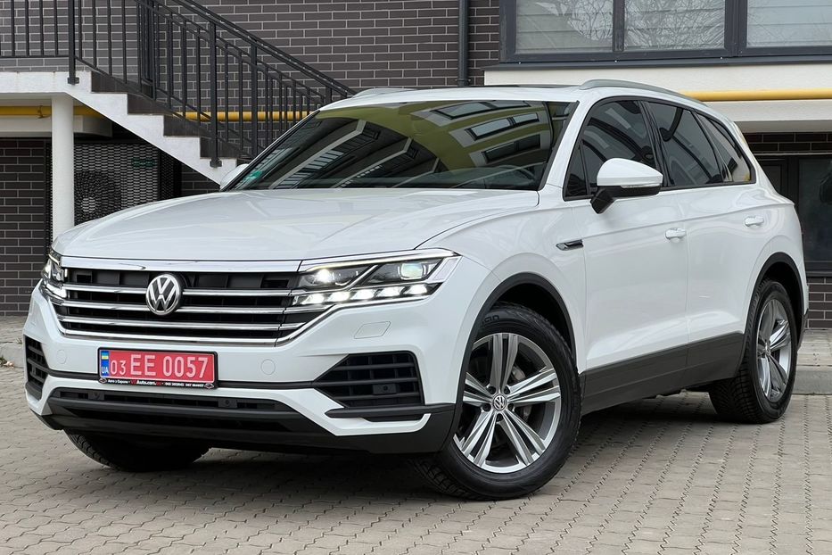 Продам Volkswagen Touareg Elegance  2020 года в Львове