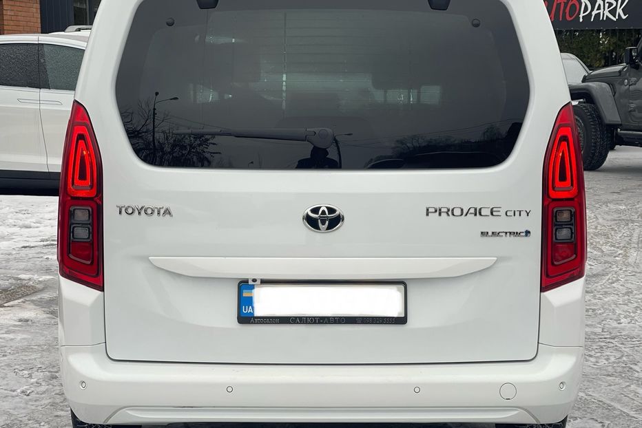 Продам Toyota Verso  Proace City 2022 года в Киеве