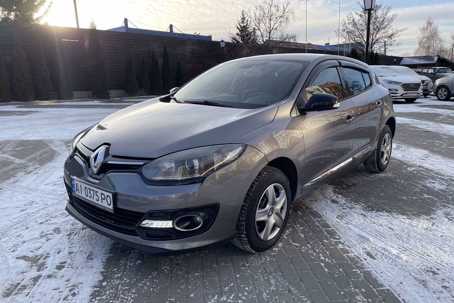 Продам Renault Megane BOSE хетчбек 2014 года в Киеве