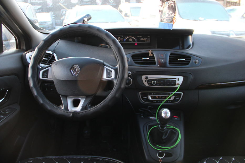 Продам Renault Grand Scenic 2013 года в Одессе