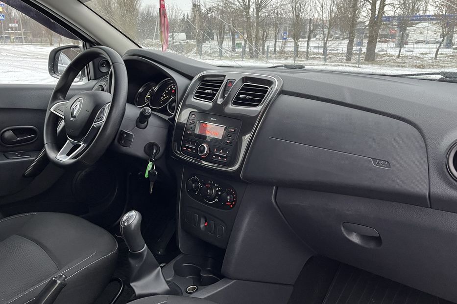 Продам Renault Logan Oficial 2018 года в Николаеве