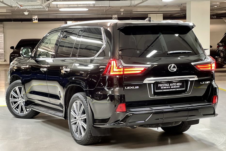 Продам Lexus LX 570 2016 года в Киеве