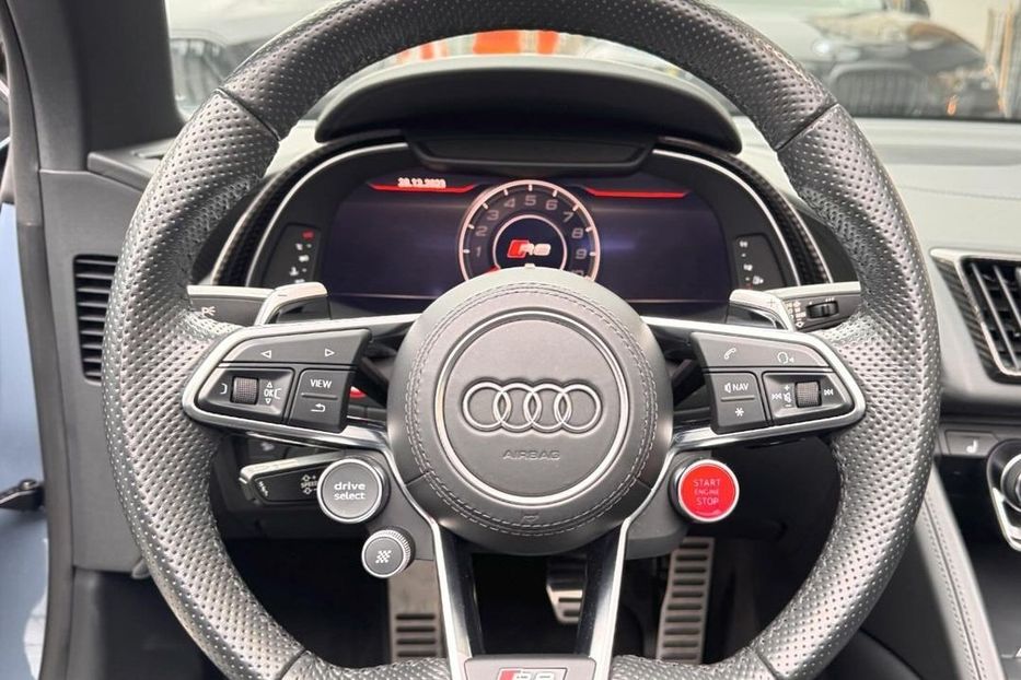 Продам Audi R8 V10 FSI Spyder  2019 года в Киеве