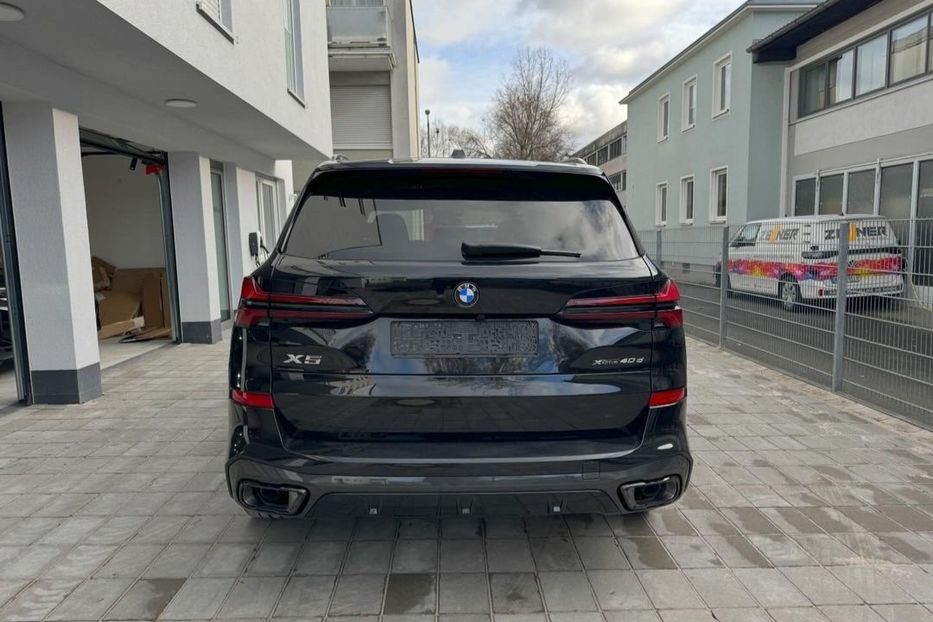 Продам BMW X5 xDrive40d Facelift  2024 года в Киеве