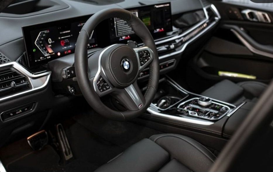Продам BMW X7 40i Facelift  2024 года в Киеве