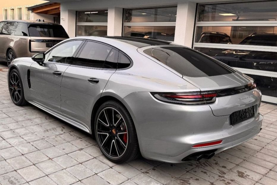 Продам Porsche Panamera Turbo full version  2019 года в Киеве