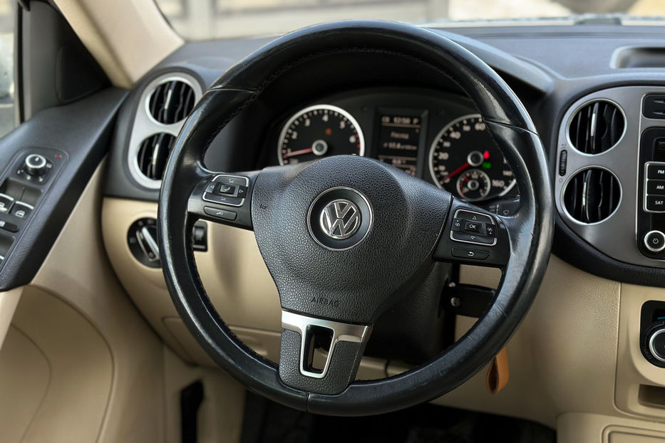 Продам Volkswagen Tiguan 2010 года в Черновцах