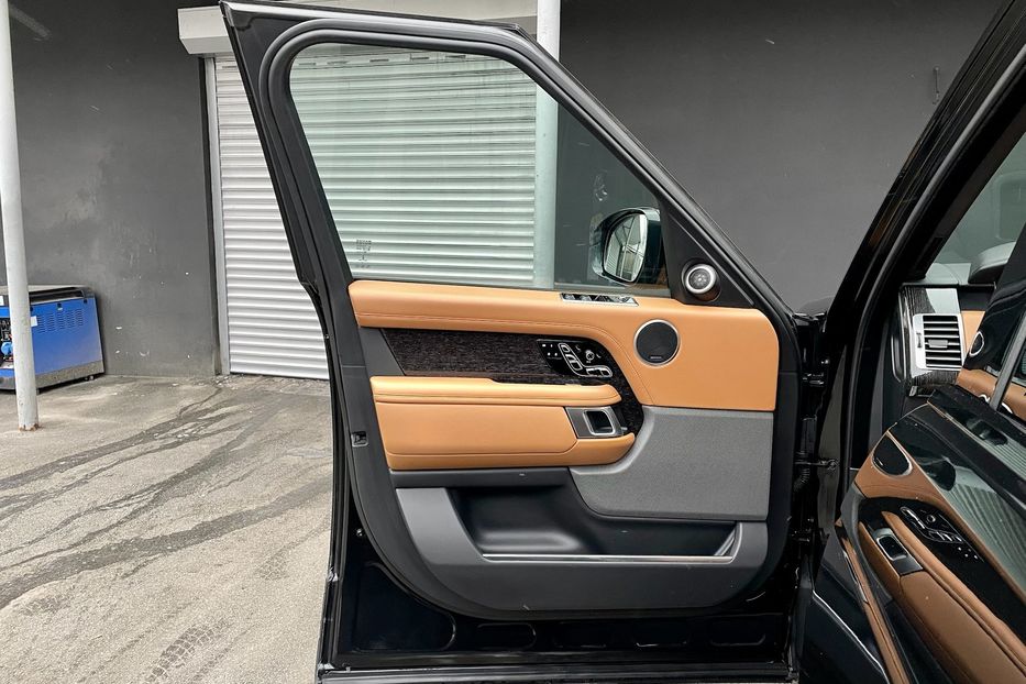 Продам Land Rover Range Rover Autobiography  2018 года в Киеве