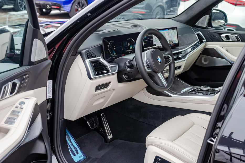 Продам BMW X7 40d Individual 2023 года в Киеве