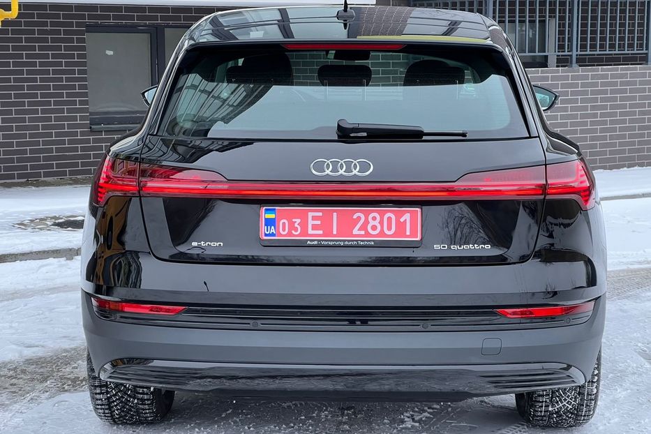 Продам Audi E-Tron quattro 50 230kW 2021 года в Львове