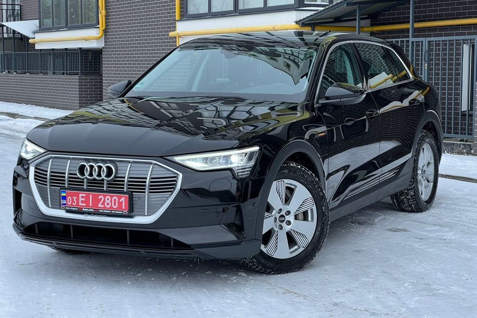 Продам Audi E-Tron quattro 50 230kW 2021 года в Львове