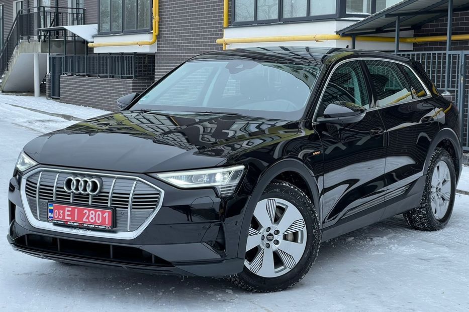 Продам Audi E-Tron quattro 50 230kW 2021 года в Львове