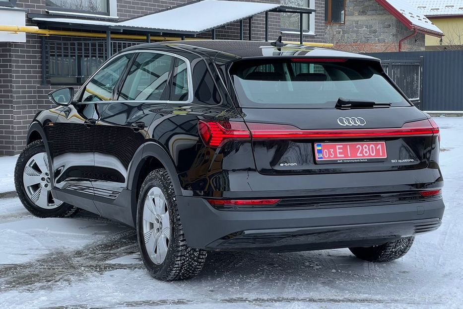 Продам Audi E-Tron quattro 50 230kW 2021 года в Львове