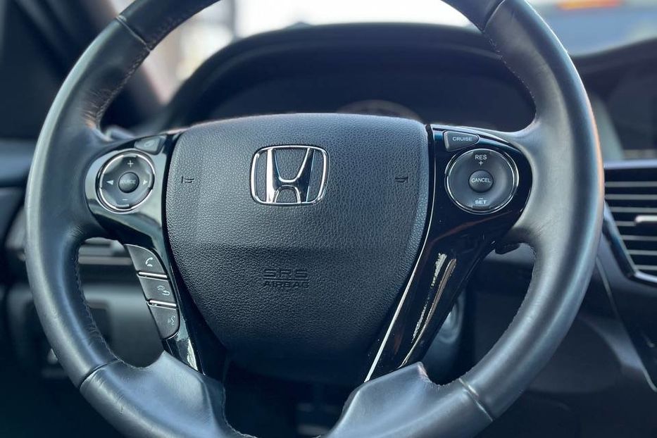 Продам Honda Accord Sport в кредит за 295дол/міс 2017 года в Черновцах