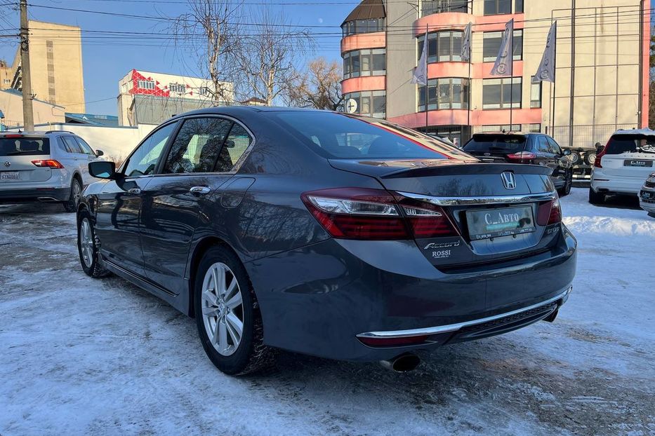 Продам Honda Accord Sport в кредит за 295дол/міс 2017 года в Черновцах