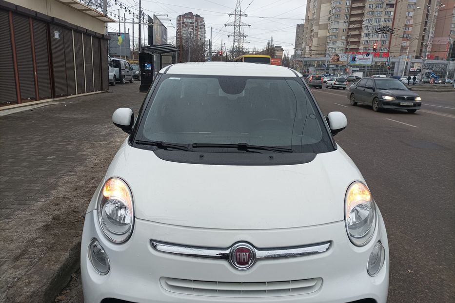 Продам Fiat 500 L офицал 2016 года в Одессе