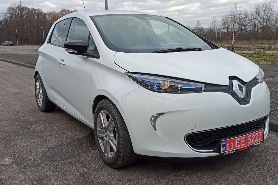 Продам Renault Zoe 40kwh 2017 года в Львове